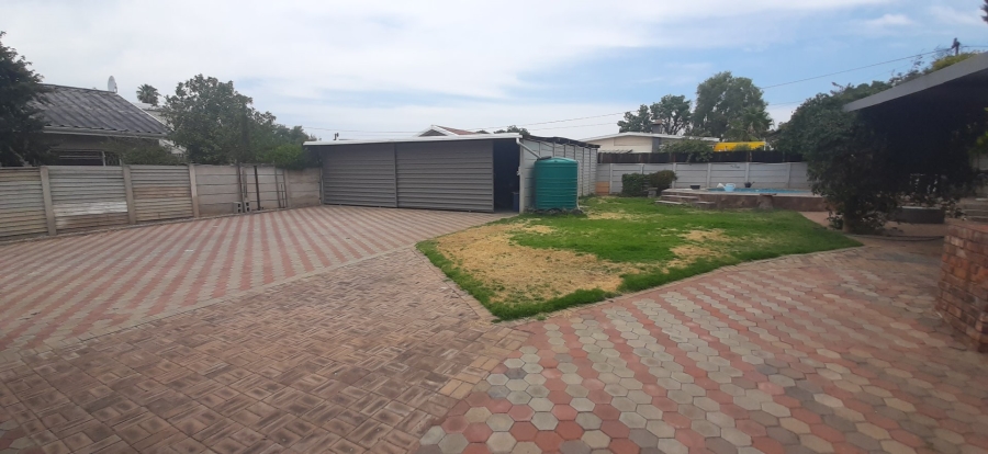 3 Bedroom Property for Sale in West Bank Western Cape